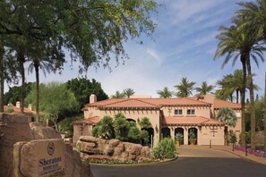 Exterior - Sheraton Desert Oasis Premium 1 Bedroom Premium Villa (Scottsdale)
