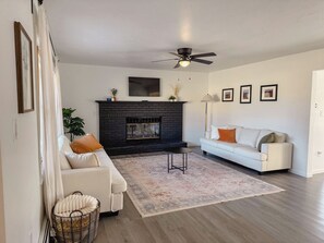 تلفزيون، مدفأة