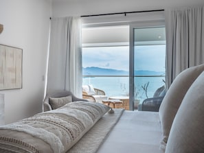 3 bedrooms, WiFi, bed sheets - New Beachfront 3BR/4BA – Bright with Ocean & Mountain Views, Near Downtown 803TN (Puerto Vallarta)