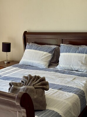 1 多间卧室、熨斗/熨衣板、WiFi、床单