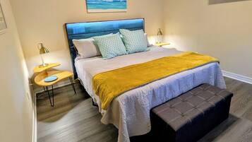 1 bedroom, iron/ironing board, WiFi (free), bed sheets
