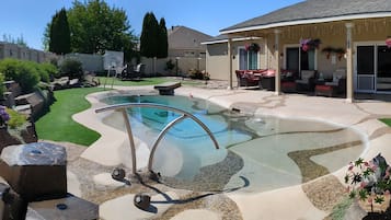 Outdoor pool, a heated pool