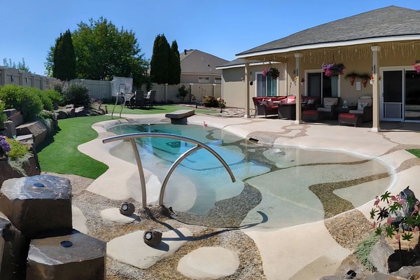 Piscine extérieure, piscine chauffée