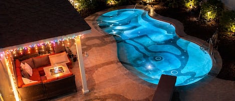 Outdoor pool, a heated pool