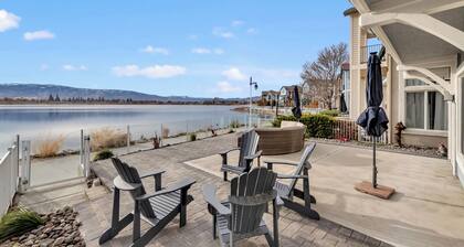 Lakefront Home w/ Mountain Views • Walk to Shops