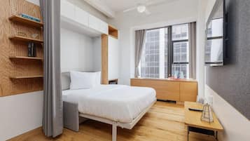 1 habitación, tabla de planchar con plancha, wifi gratis y ropa de cama