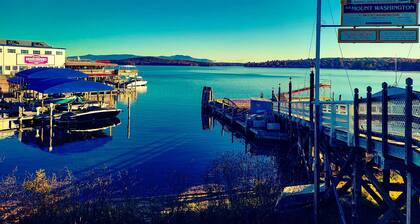 Amazing Lake Views Close to Weirs at Cedar Lodge