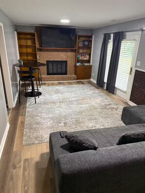 Interior - Peaceful 4BR Haven in Stone Mountain GA Large Gameroom (Stone Mountain)