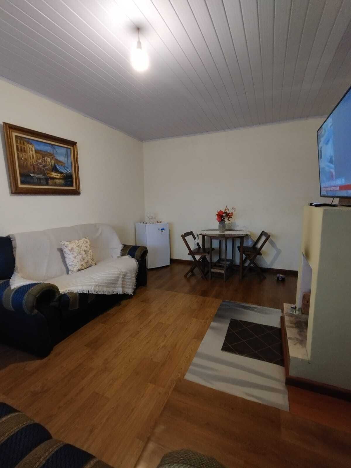 Apartamento, vista para a cidade | Área de estar