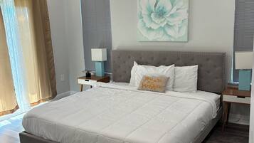 Iron/ironing board, WiFi, bed sheets