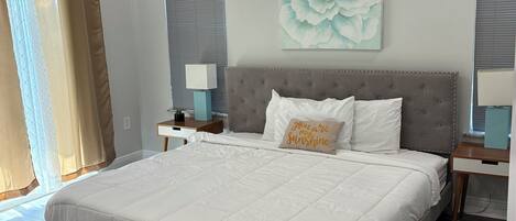 1 habitación, tabla de planchar con plancha, wifi y ropa de cama