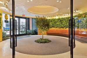 Interior - 3 Units | Spacious Apartment for Extended Stays | Kitchen & In-Unit Laundry (Washington)