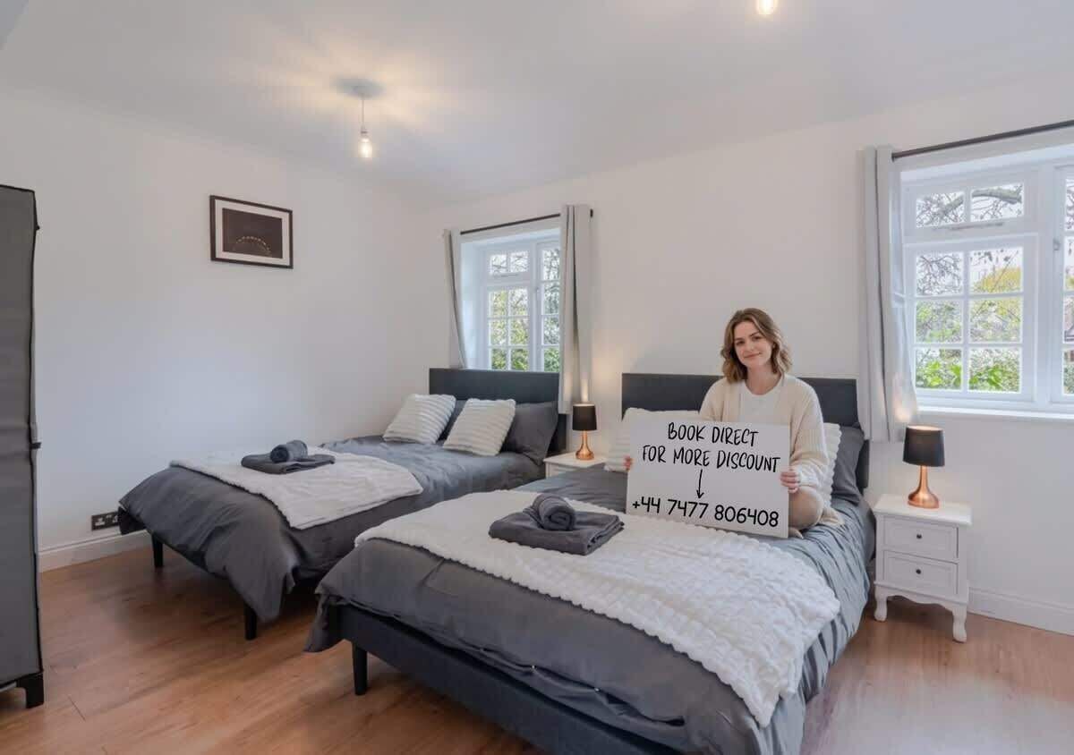3 chambres, fer et planche à repasser, Wi-Fi, draps fournis