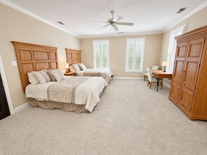 4 Schlafzimmer, Bügeleisen/Bügelbrett, kostenloses WLAN, Bettwäsche