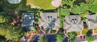 The Hatteras Cottage at Governors Club