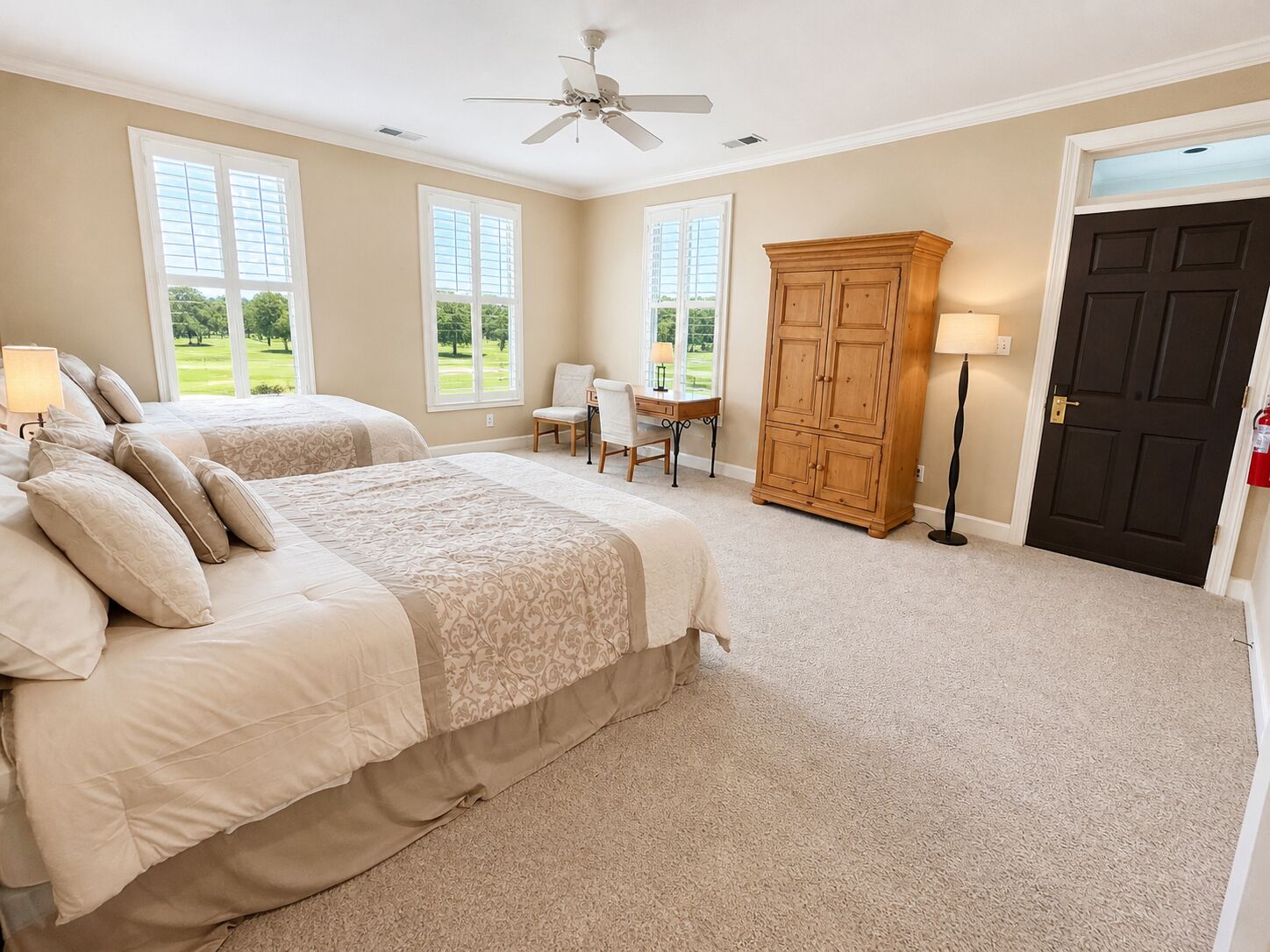 4 bedrooms, iron/ironing board, free WiFi, bed sheets