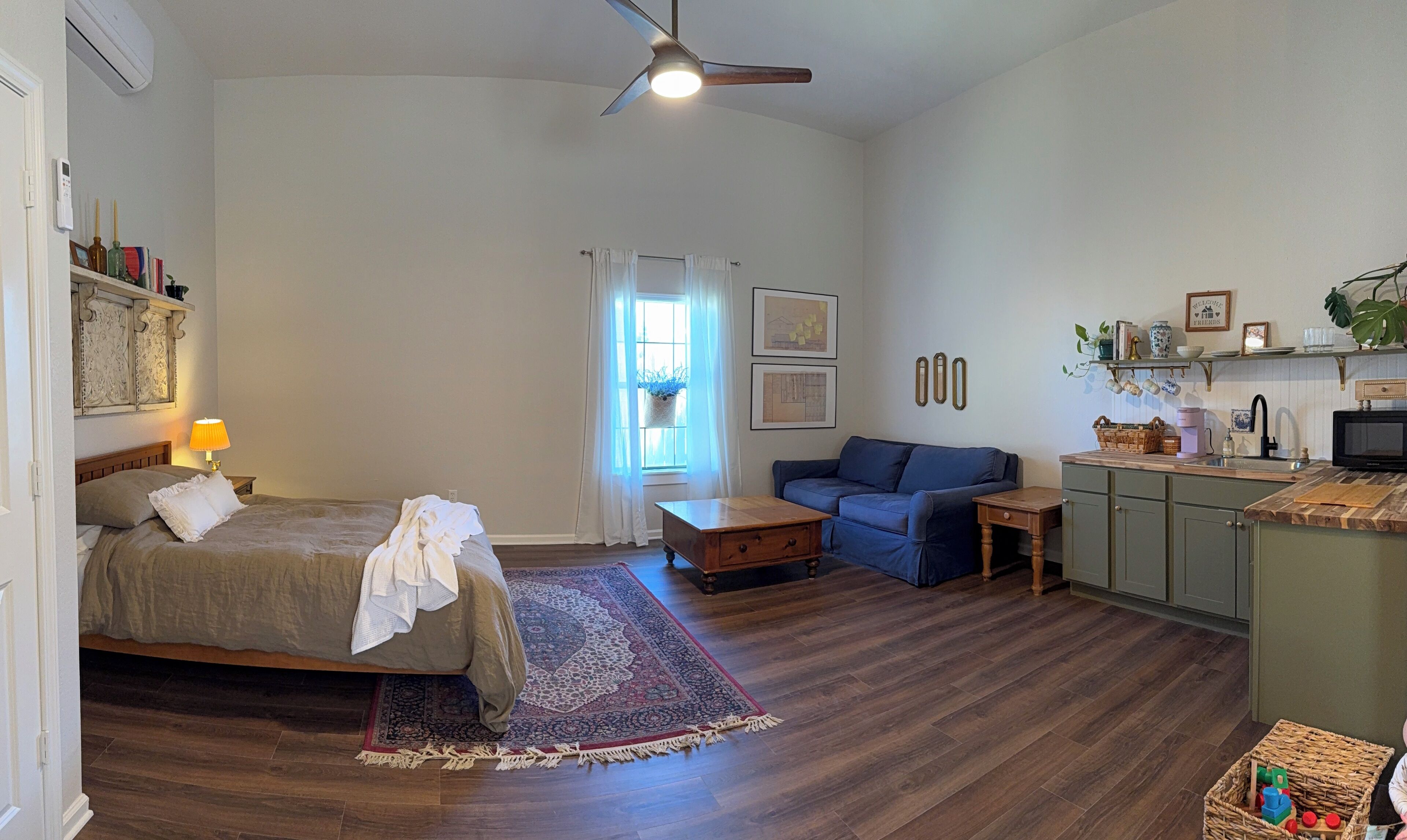 1 bedroom, travel crib, free WiFi, bed sheets