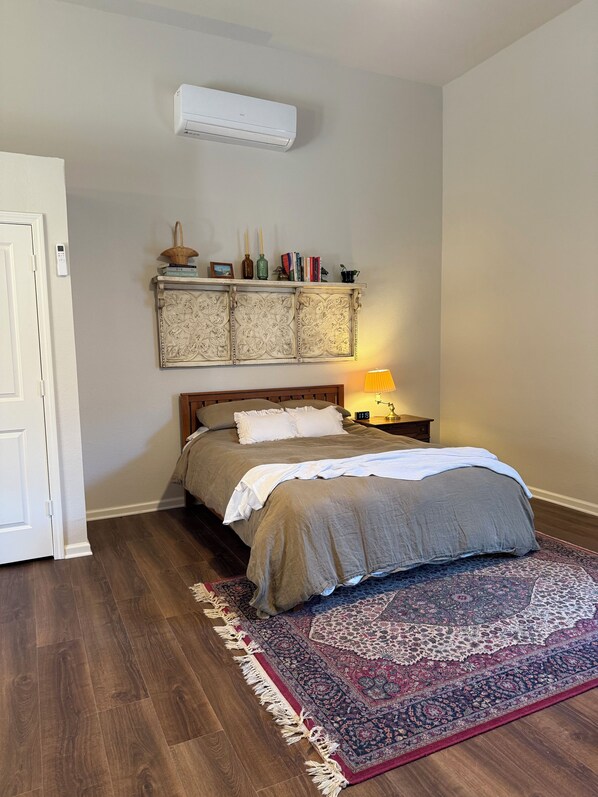 Internet, bed sheets