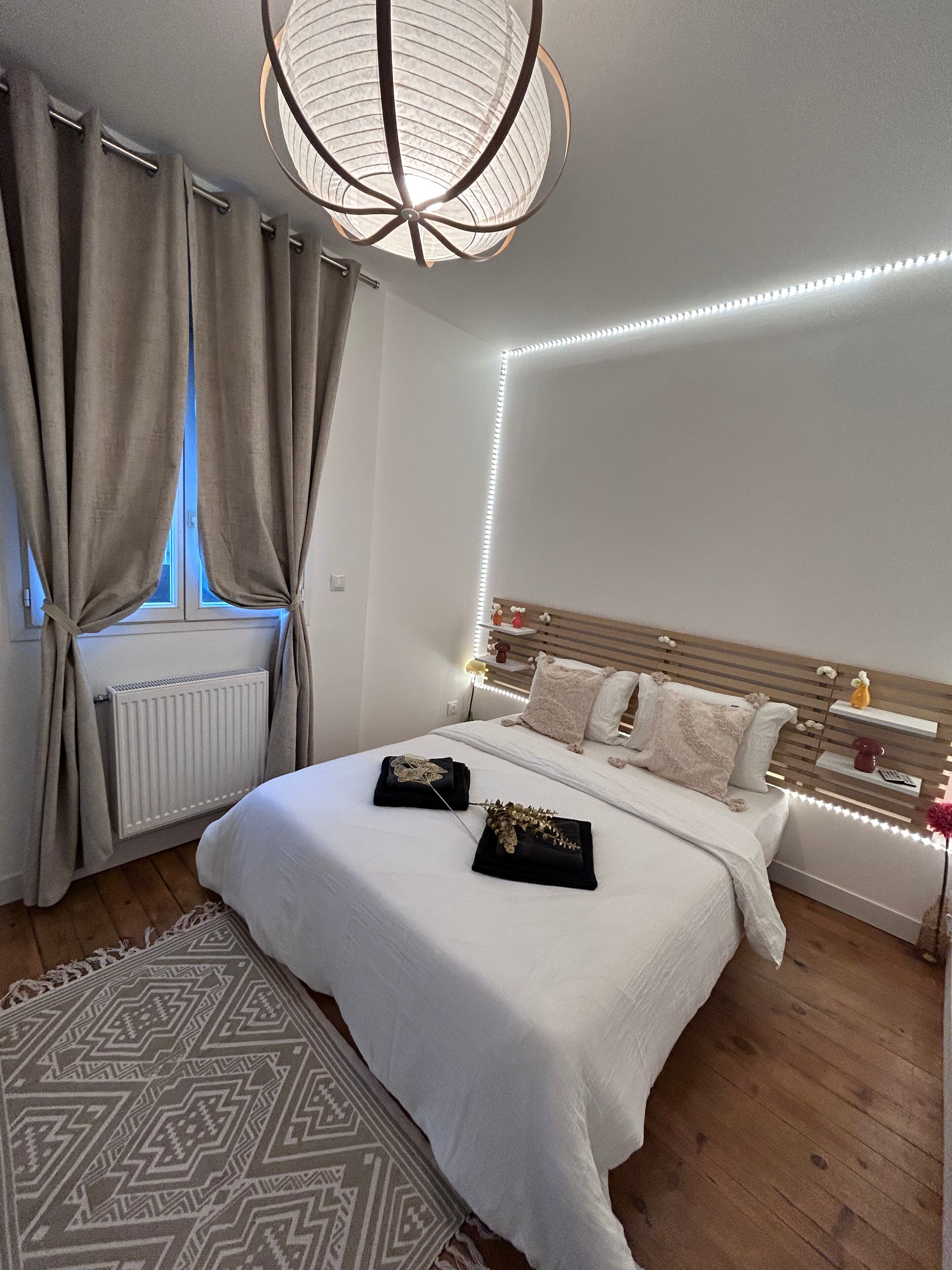 Apartemen Desain | Tirai kedap cahaya dan Wi-Fi gratis