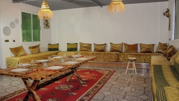 Sala de estar en el lobby