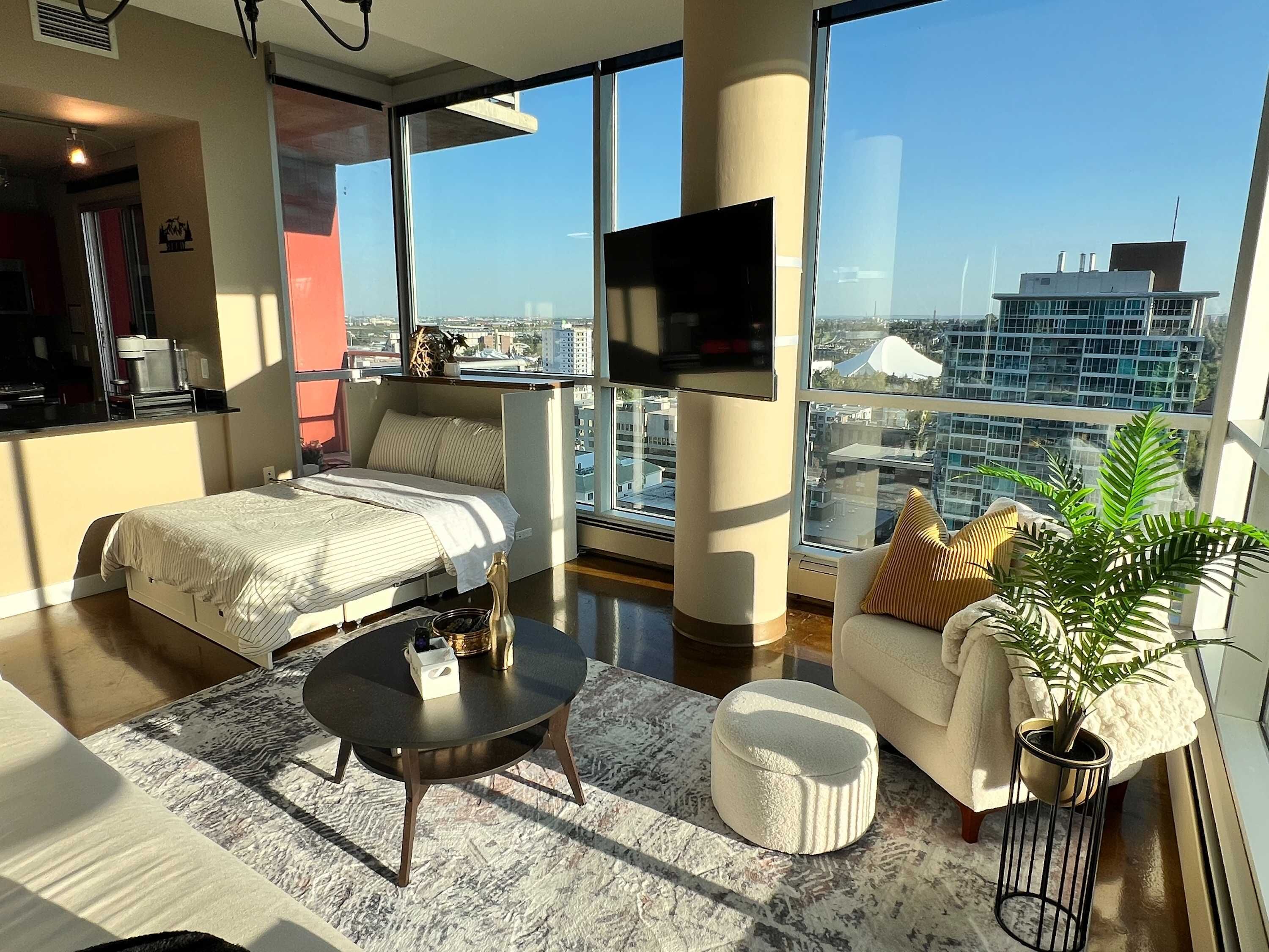 Télévision, espaces bureaux