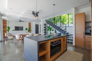 Fridge, oven, stovetop, dishwasher - Brand New Ocean & Mountain View Retreat in Guiones, Nosara (Guiones)
