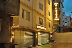 واجهة المنشأة