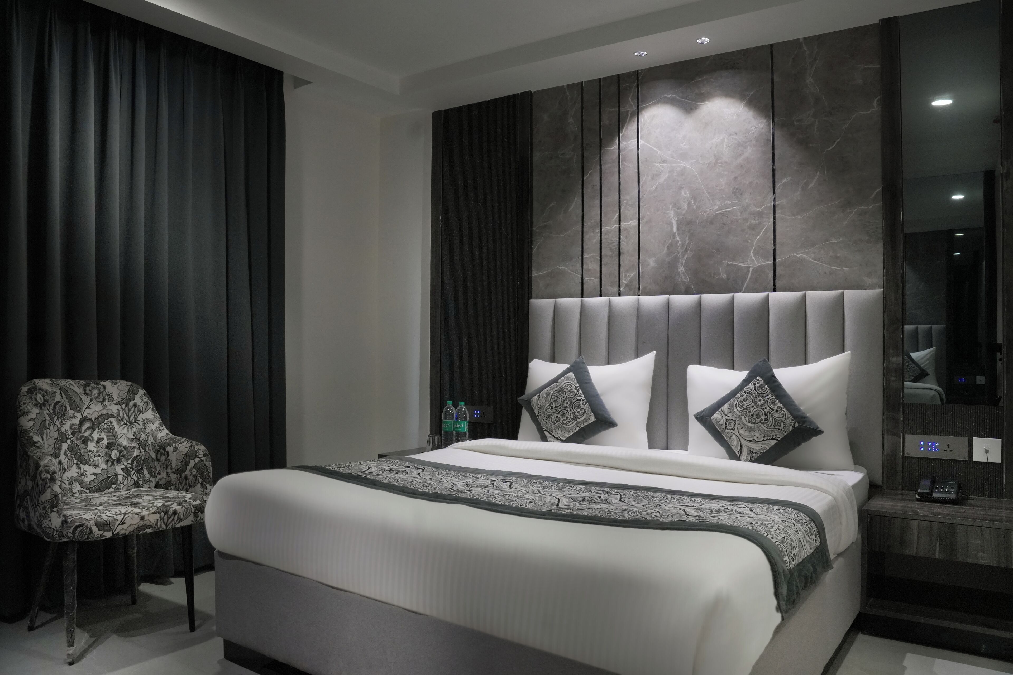 Camera doppia, vista città | Wi-Fi gratuito