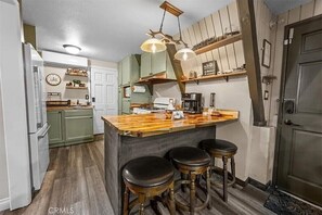 Microwave, oven, stovetop