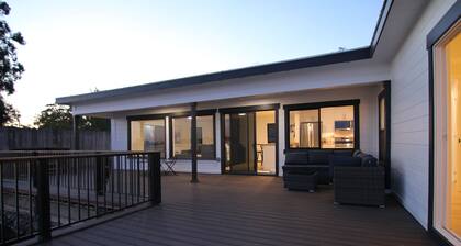 Newly remodeled cottage on the Sacramento River in Rio Vista