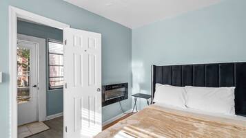 Ferros/tábuas de passar roupa, Wi-Fi, roupa de cama