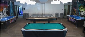 غرفة الألعاب