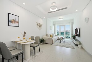 Dining - Chic 1-bedroom apartment with Balcony in fabulous Dubai (Dubai)