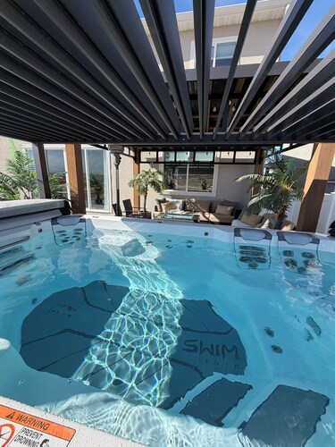 Magical Mountain View retreat