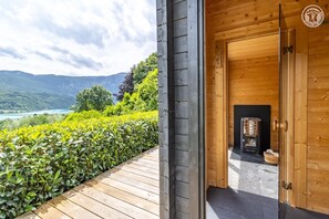 Terrace/patio - AUX LOGIS DU LAC - NOVALAISE (NOVALAISE)