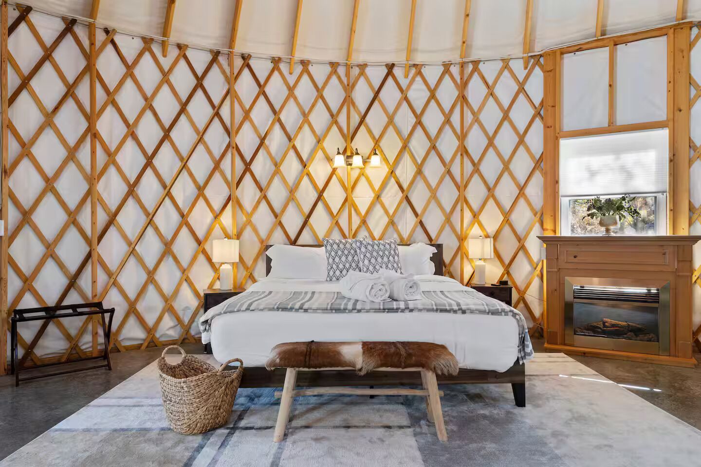 1 chambre, fer et planche à repasser, accès Internet, draps fournis