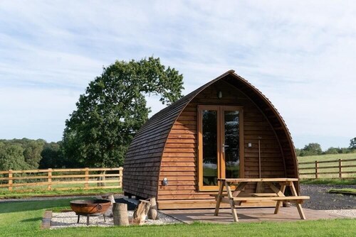 Cosy Rural Cabin in Lancashire