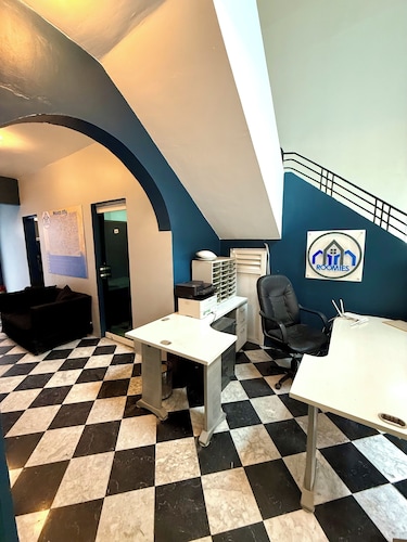 RMS Hostal - Roma Norte