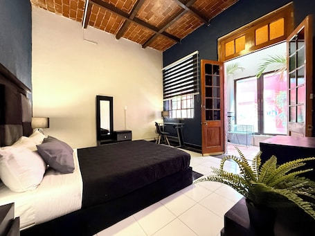 Double Room, Shared Bathroom. RMS Hostal - Roma Norte