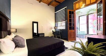 RMS Hostal - Roma Norte