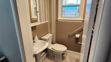 Towels, soap, toilet paper