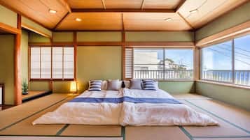 3 bedrooms, iron/ironing board, travel cot, WiFi