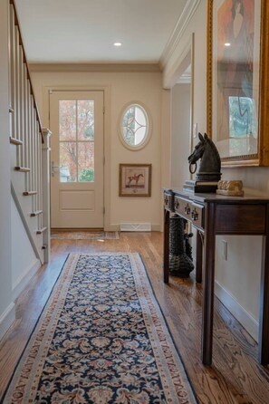 Interior - Sunset Pointe - Fire Pit | Walking Trails & Creek! (Roseland)