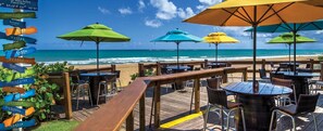 Outdoor dining - Ocean & Mountain Views and Exclusive Beach Access in a Tropical Studio Suite (Rio Grande)