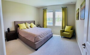 4 bedrooms, WiFi, bed sheets - Sunny Florida Retreat – 4BR + Office, gym, gated community Near Venice Beach! (Nokomis)
