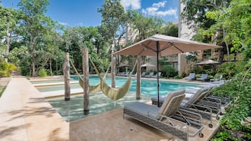 Outdoor pool, pool loungers