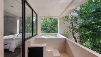 Design Apartment, 2 Bedrooms, Private Pool, Tower | Terrace/patio