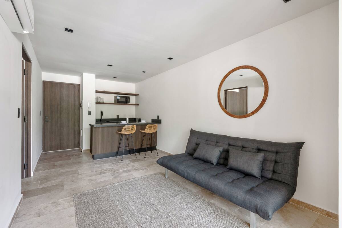 Loft Confort, 1 cama King size y sofá cama, vista al patio | Wifi gratis 