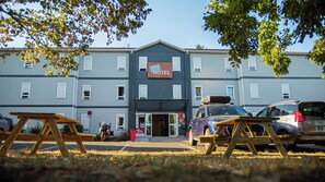 Exterior - My hotel Bordeaux (Artigues-près-Bordeaux)