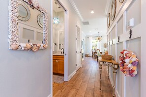 Interior - Chic Holmes Beach #A Private Pool (Holmes Beach)